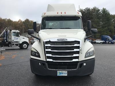Used 2019 Freightliner Cascadia Detroit DD13 Semi Truck for sale #324076 - photo 2