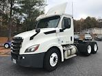 Used 2019 Freightliner Cascadia Detroit DD13 Semi Truck for sale #324076 - photo 3