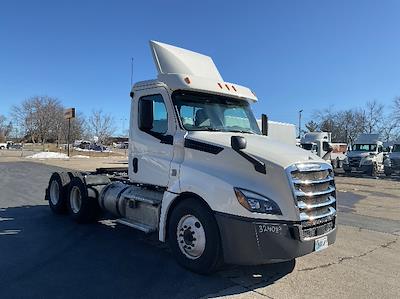 Used 2019 Freightliner Cascadia Detroit DD13 Semi Truck for sale #324089 - photo 1