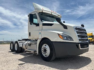 Used 2019 Freightliner Cascadia Detroit DD13 Semi Truck for sale #324102 - photo 1