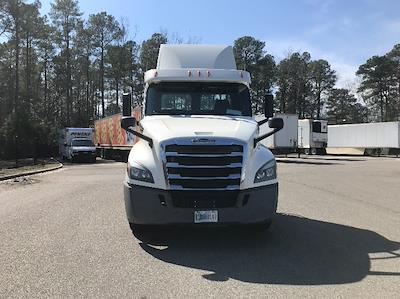 Used 2019 Freightliner Cascadia - photo 1