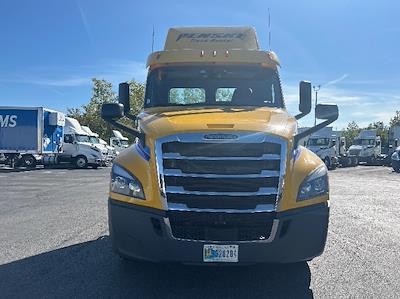 Used 2019 Freightliner Cascadia - photo 1