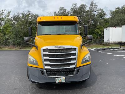 Used 2019 Freightliner Cascadia Detroit DD13 Semi Truck for sale #324413 - photo 2