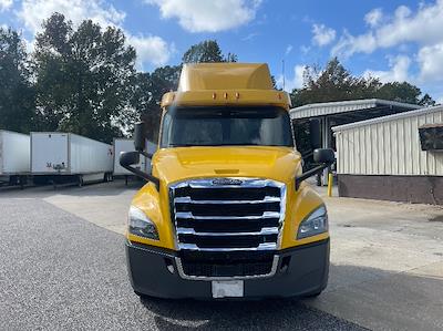Used 2019 Freightliner Cascadia Detroit DD13 Semi Truck for sale #324430 - photo 2