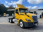 Used 2019 Freightliner Cascadia Detroit DD13 Semi Truck for sale #324430 - photo 1
