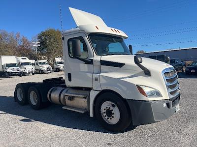Used 2019 Freightliner Cascadia Detroit DD13 Semi Truck for sale #324447 - photo 1