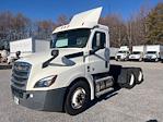 Used 2019 Freightliner Cascadia Detroit DD13 Semi Truck for sale #324447 - photo 3