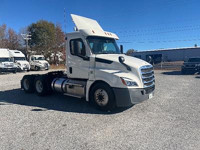 Used 2019 Freightliner Cascadia Detroit DD13 Semi Truck for sale #324488 - photo 1