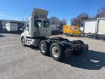 Used 2019 Freightliner Cascadia Detroit DD13 Semi Truck for sale #324488 - photo 5