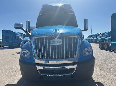 Used 2021 International LT - photo 1