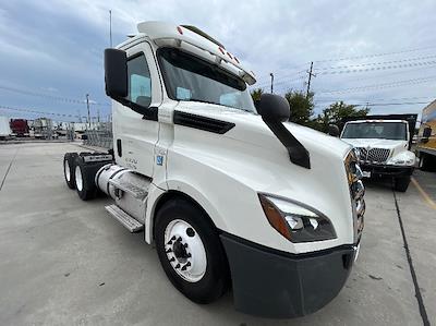 Used 2019 Freightliner Cascadia Detroit DD13 Semi Truck for sale #324520 - photo 1