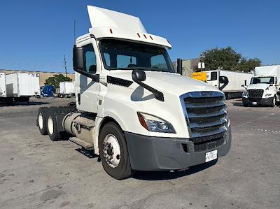 Used 2019 Freightliner Cascadia Detroit DD13 Semi Truck for sale #324538 - photo 1
