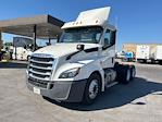 Used 2019 Freightliner Cascadia Detroit DD13 Semi Truck for sale #324538 - photo 3