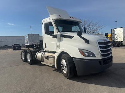 Used 2019 Freightliner Cascadia Detroit DD13 Semi Truck for sale #324561 - photo 1