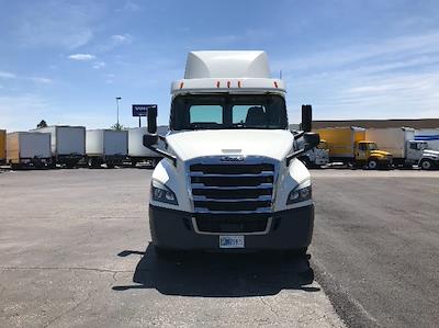 Used 2019 Freightliner Cascadia Detroit DD13 Semi Truck for sale #324568 - photo 2