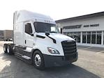 Used 2021 Freightliner Cascadia Detroit DD15AT Semi Truck with Sleeper Cab for sale #324658 - photo 1