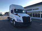 Used 2021 Freightliner Cascadia Detroit DD15AT Semi Truck with Sleeper Cab for sale #324662 - photo 1