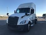 Used 2021 Freightliner Cascadia Detroit DD15AT Semi Truck with Sleeper Cab for sale #324662 - photo 3