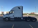 Used 2021 Freightliner Cascadia Detroit DD15AT Semi Truck with Sleeper Cab for sale #324662 - photo 4