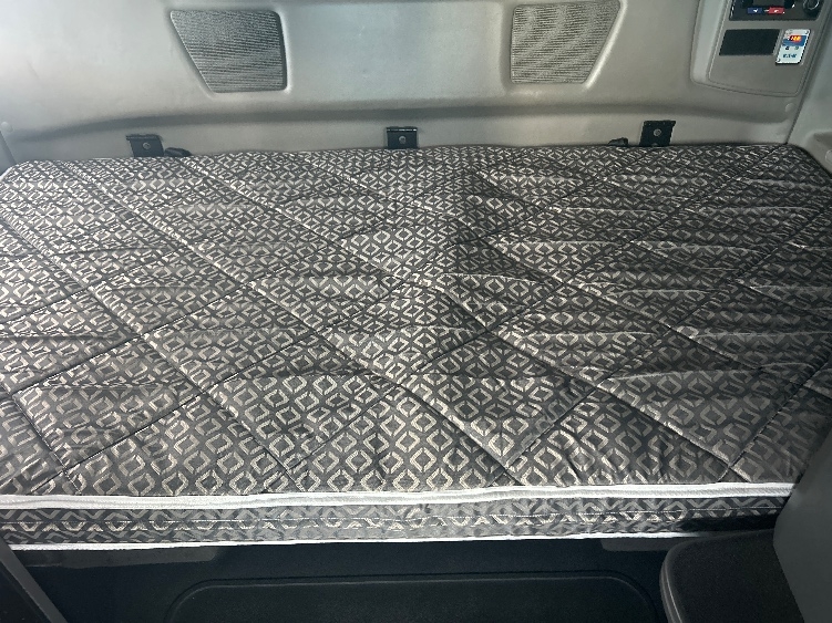 Used 2021 International LT - photo 19