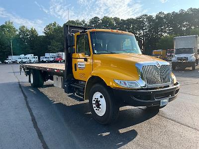 Used 2019 International DuraStar 4300 Flatbed Truck for sale #325305 - photo 1