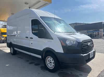 Used 2018 Ford Transit 250 - photo 1