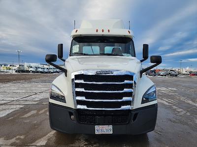 Used 2019 Freightliner Cascadia Detroit DD13 Semi Truck for sale #326799 - photo 2
