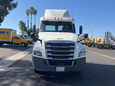 Used 2019 Freightliner Cascadia Detroit DD13 Semi Truck for sale #326849 - photo 2