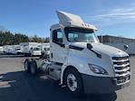 Used 2019 Freightliner Cascadia Detroit DD13 Semi Truck for sale #326862 - photo 3