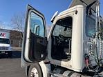 Used 2019 Freightliner Cascadia Detroit DD13 Semi Truck for sale #326862 - photo 9