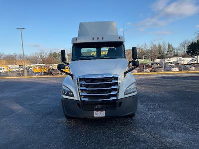 Used 2019 Freightliner Cascadia Detroit DD13 Semi Truck for sale #326884 - photo 2