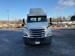 Used 2019 Freightliner Cascadia Detroit DD13 Semi Truck for sale #326884 - photo 2
