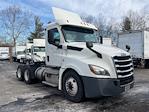 Used 2019 Freightliner Cascadia Detroit DD13 Semi Truck for sale #326898 - photo 3