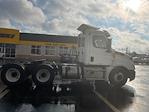 Used 2019 Freightliner Cascadia Detroit DD13 Semi Truck for sale #326920 - photo 15