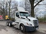 Used 2019 Freightliner Cascadia Detroit DD13 Semi Truck for sale #326981 - photo 1