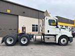Used 2019 Freightliner Cascadia Detroit DD13 Semi Truck for sale #326993 - photo 8