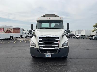 Used 2019 Freightliner Cascadia Detroit DD13 Semi Truck for sale #327001 - photo 2