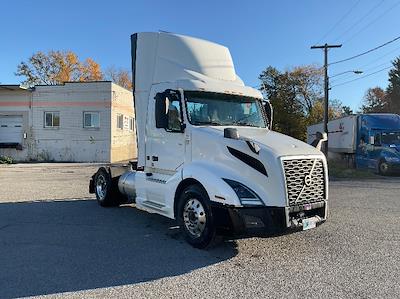 Used 2019 Volvo VNL Volvo D13 Semi Truck for sale #327799 - photo 1
