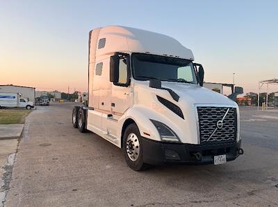 Used 2019 Volvo VNL Volvo D13 Semi Truck for sale #327829 - photo 1