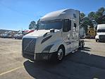 Used 2019 Volvo VNL Volvo D13 Semi Truck for sale #327837 - photo 3