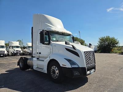 Used 2019 Volvo VNL Volvo D13 Semi Truck for sale #327899 - photo 1