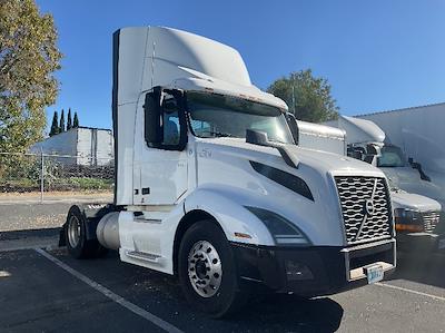 Used 2019 Volvo VNL Volvo D13 Semi Truck for sale #327908 - photo 1