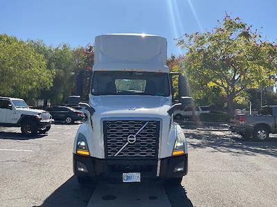 Used 2019 Volvo VNL Volvo D13 Semi Truck for sale #327913 - photo 2
