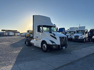 Used 2019 Volvo VNL Volvo D13 Semi Truck for sale #327945 - photo 1