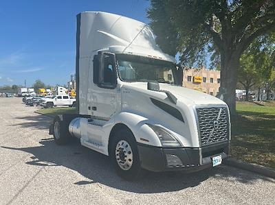 Used 2019 Volvo VNL - photo 1