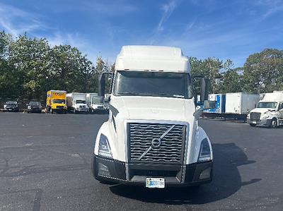 Used 2019 Volvo VNL Volvo D13 Semi Truck for sale #327971 - photo 2