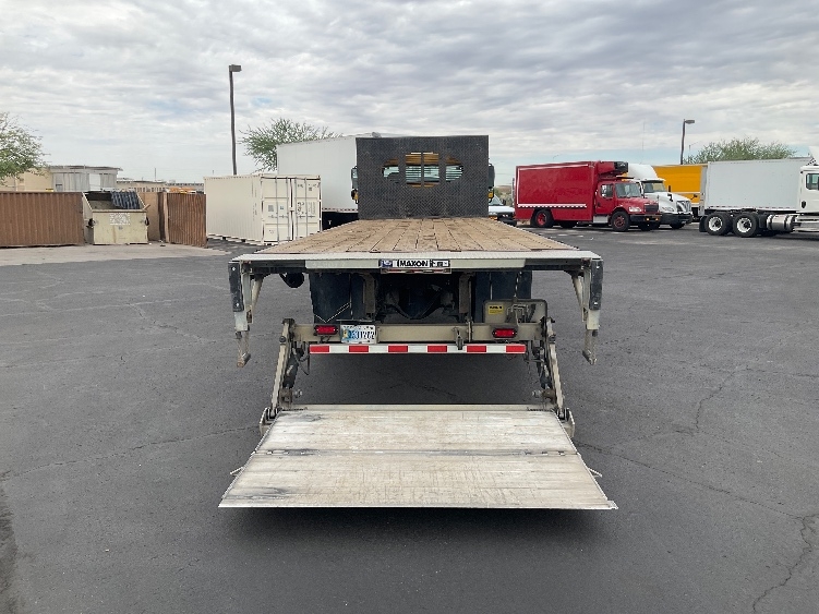 Used 2019 Freightliner M2 106 - photo 11