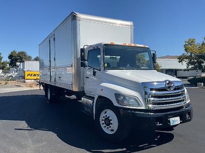 Used 2019 Hino 268A Single Cab Morgan Truck Body Box Truck with Liftgate for sale #328642 - photo 1