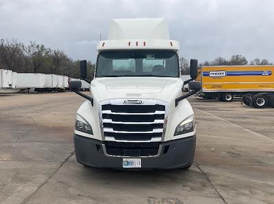 Used 2019 Freightliner Cascadia Detroit DD13 Semi Truck for sale #329089 - photo 2