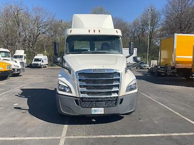 Used 2019 Freightliner Cascadia Detroit DD13 Semi Truck for sale #329091 - photo 2